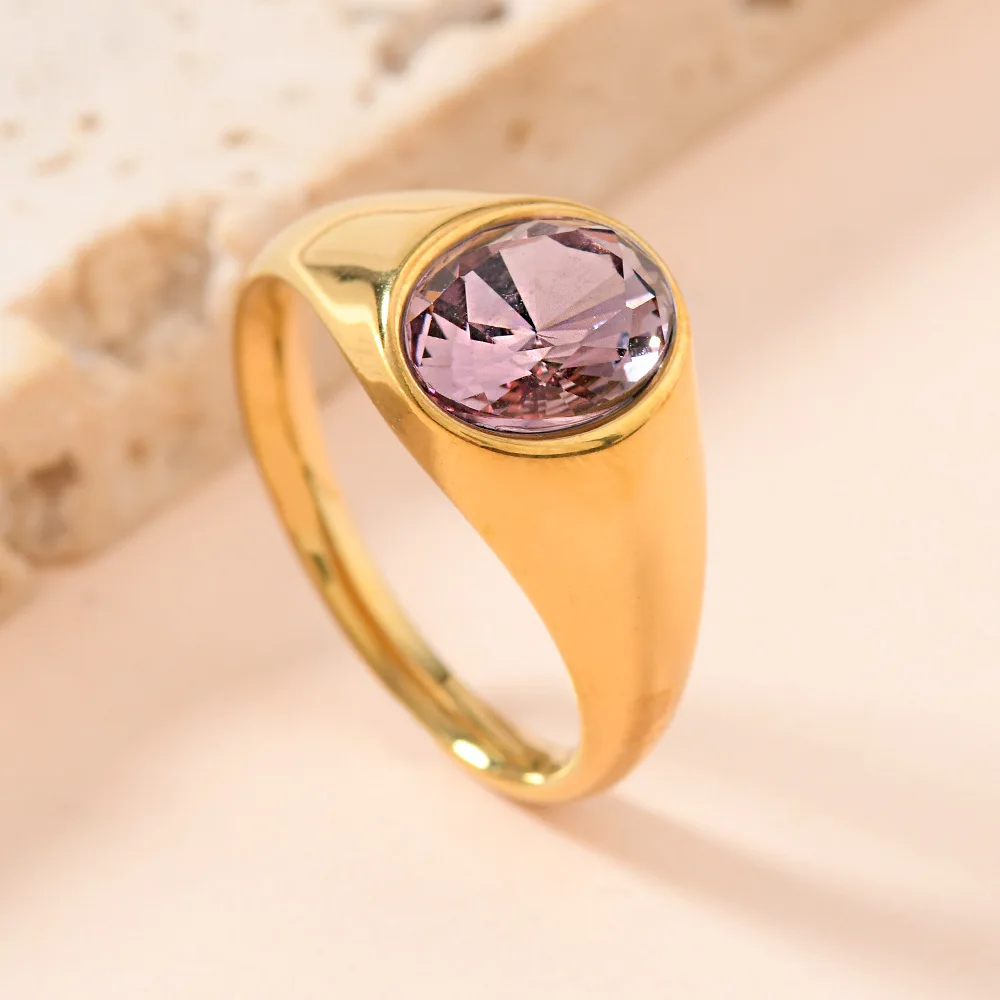 Vintage Oval Rhinestone Ring – 2025 Retro Chic Stainless Steel Jewelry for Timeless Feminine Elegance