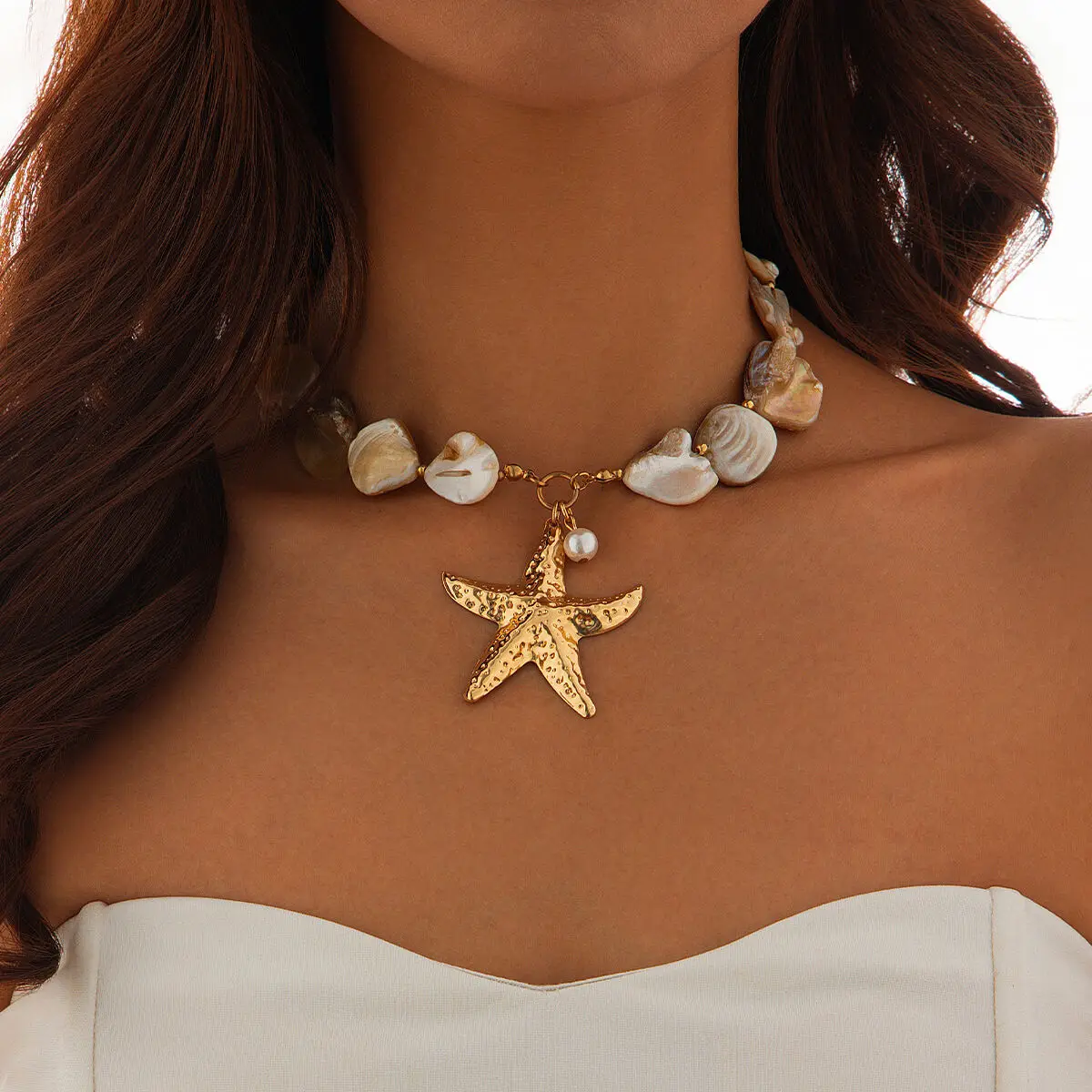 Big Starfish Pendant Gold Necklace – Beach-Inspired Vintage Choker for Bold Summer Looks & Ocean Lovers