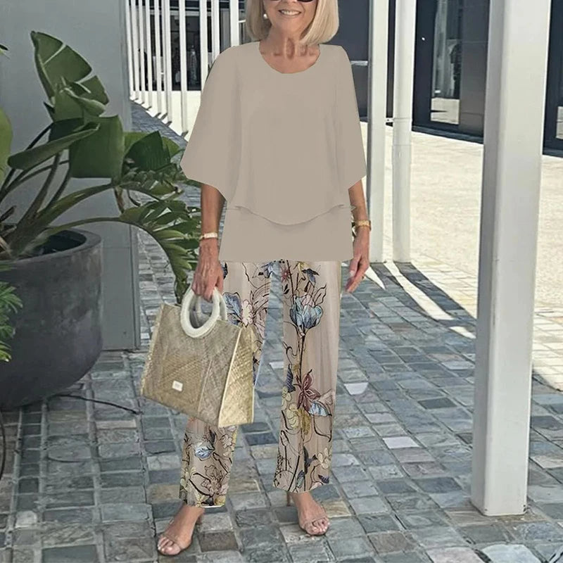 Elegant Women’s Ruffle Printed Suit Set – Flare Sleeve Blouse and Printed Pants Combo with Feminine Details for Chic Spring Style and Daytime Sophistication
