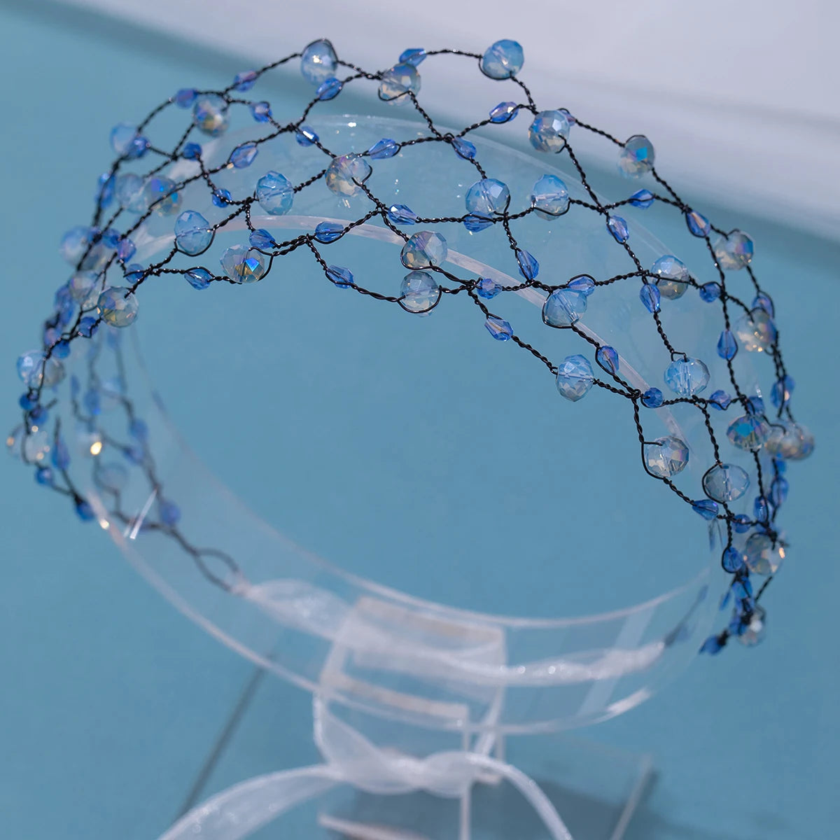Simulated Pearl Bridal Headband – Elegant Hair Chain Tiara for Weddings, Noiva Headdress, and Timeless Women’s Hair Accessory for Special Occasions