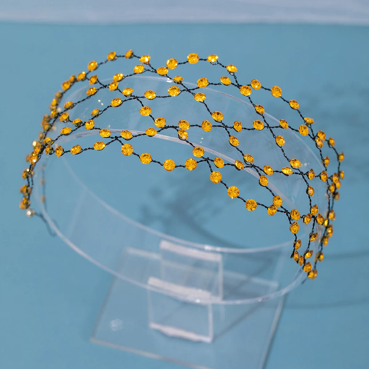 Simulated Pearl Bridal Headband – Elegant Hair Chain Tiara for Weddings, Noiva Headdress, and Timeless Women’s Hair Accessory for Special Occasions