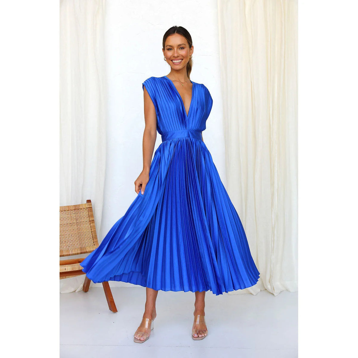 Women’s Sexy Pleated Summer Dress – Slimming French-Inspired V-Neck Long Dress with Zipper Closure, Flowy & Flattering Fit