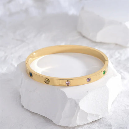 Zircon Cross Nut Nail Bracelet - Gold Screw-Style Stainless Steel Bangle for Edgy Glam