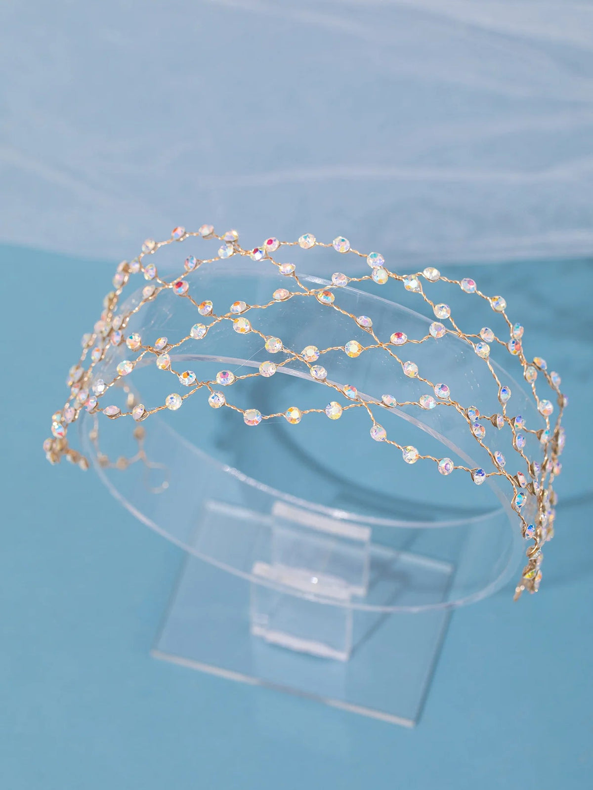 Simulated Pearl Bridal Headband – Elegant Hair Chain Tiara for Weddings, Noiva Headdress, and Timeless Women’s Hair Accessory for Special Occasions