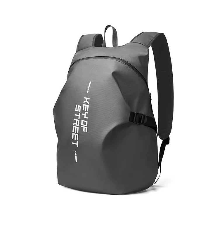 Waterproof Helmet Backpack – Motorcycle & Cycling Storage Bag with Reflective Stripe, Large Capacity & Secure Helmet Carrying Solution
