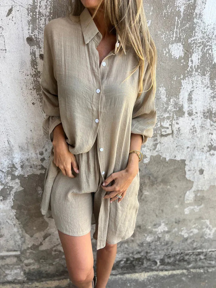 Women's Elegant Two-Piece Set - Loose Black Shirt with Matching Cardigan Shorts Suit for Trendy Spring/Summer Street Style