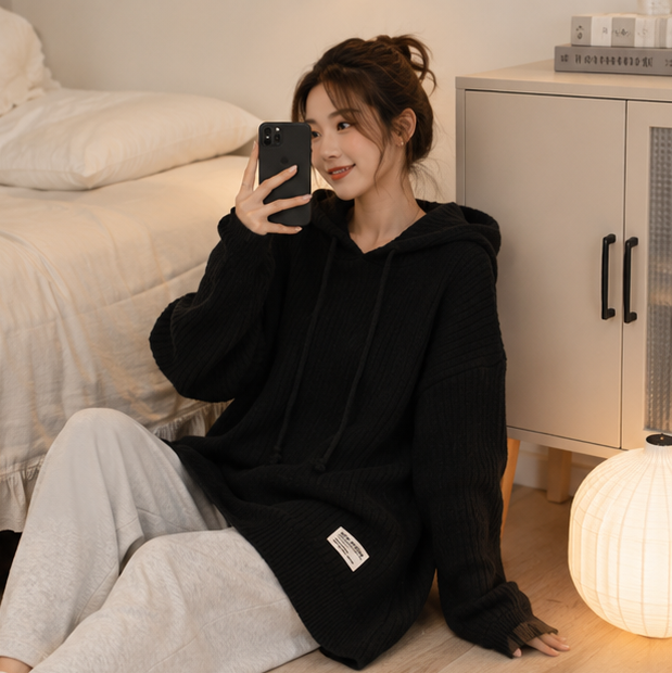Women's Hooded Knitted Sweater - Thick Longline Winter Pullover for Casual Warm Fashion Styling