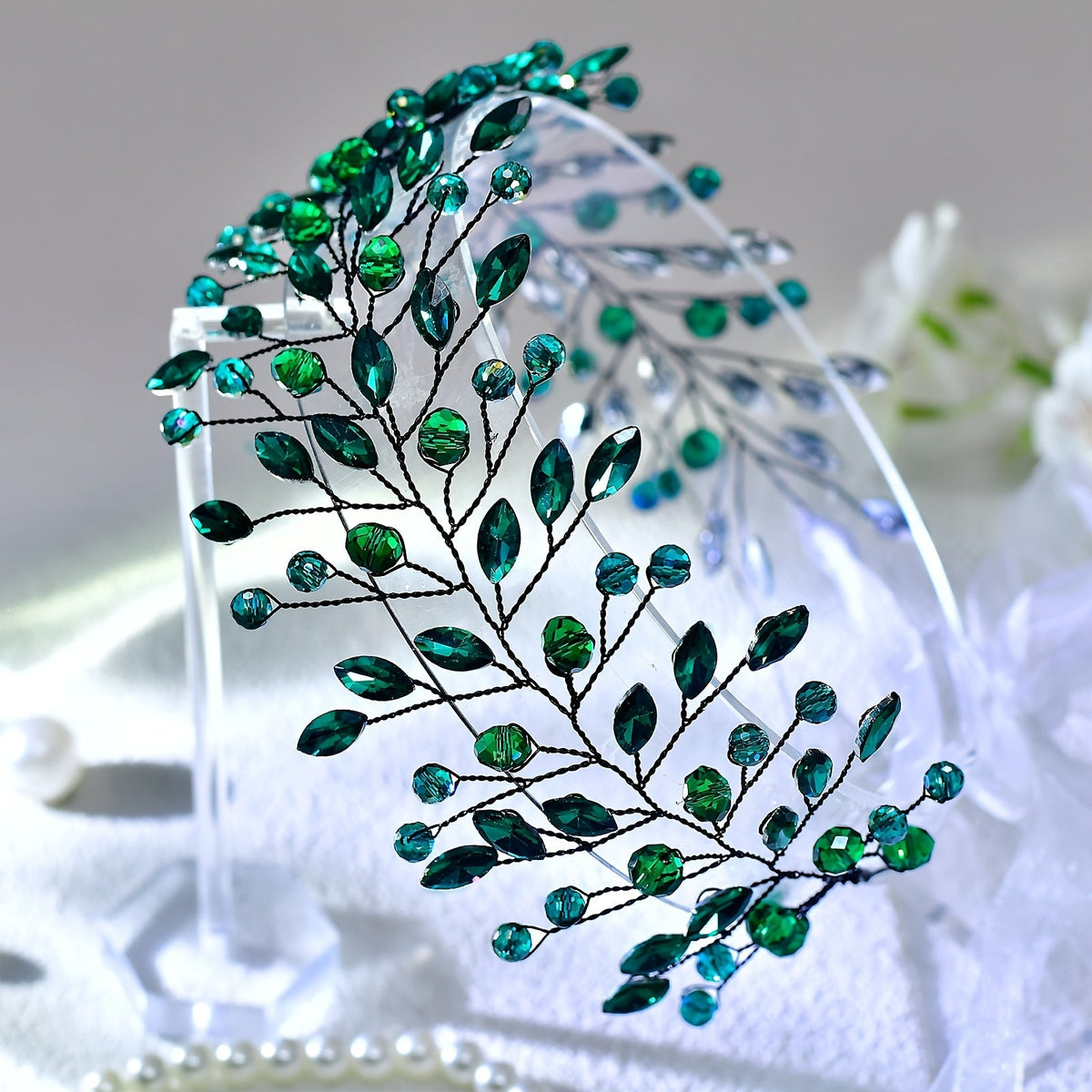 Emerald Rhinestone Hairband – High-End Carnival & Masquerade Headpiece for Elegant Ladies Seeking Glamorous Hair Accessories