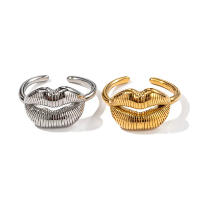 Mouse Pearl Gold Ring – Creative PVD Stainless Steel 18K Gold Plated Jewelry, Waterproof & Tarnish-Free for Stylish Women
