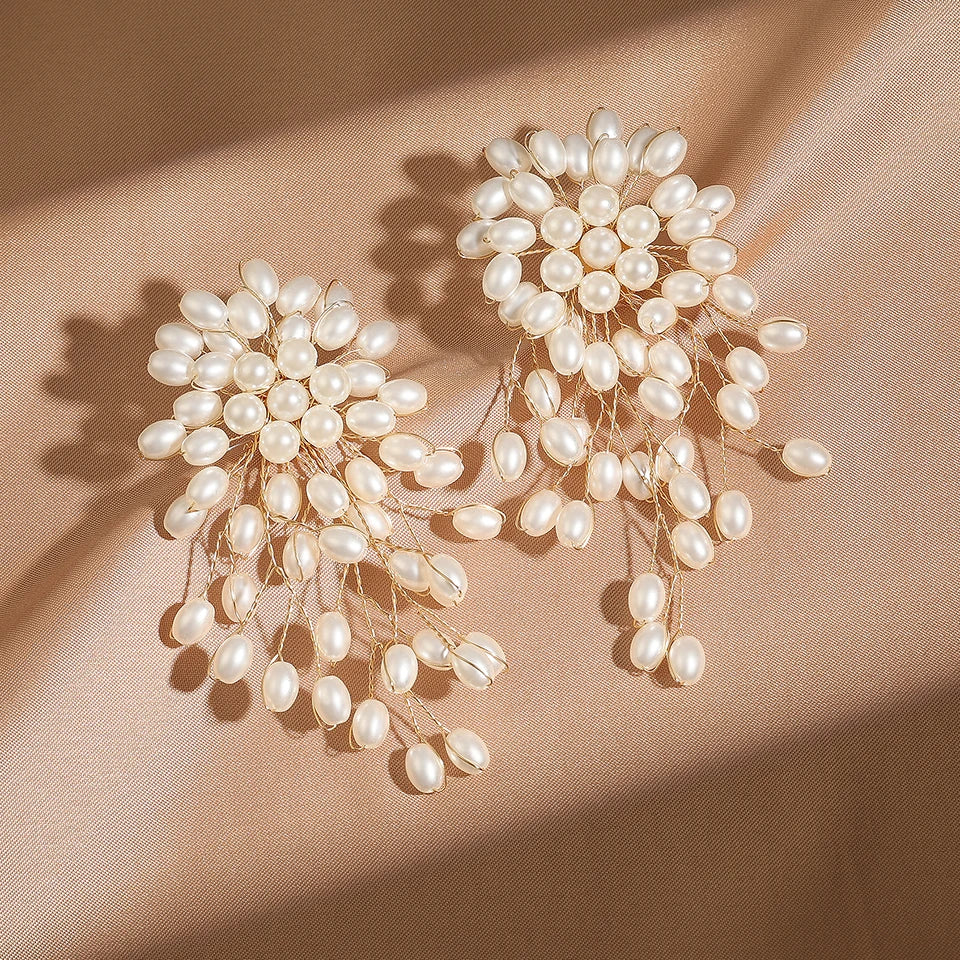 Elegant Imitation Pearl Flower Earrings – Luxury Handmade Bridal Jewelry for Weddings, Parties, and Timeless Sophisticated Style