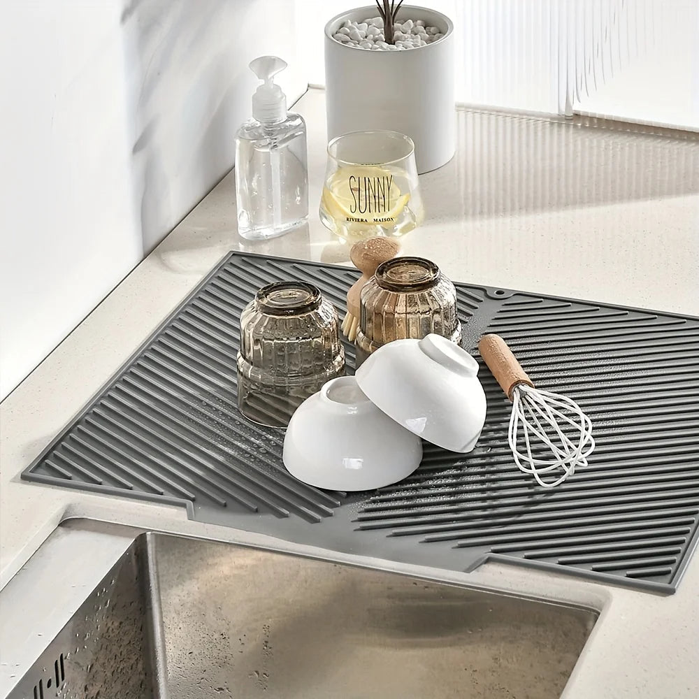 Kitchen Dish Drying Silicone Mat – Raised Stripe Design with Drainage Outlet, Non-Slip Countertop Sink Pad, Heat-Resistant Tableware Drying and Insulating Mat for Kitchens