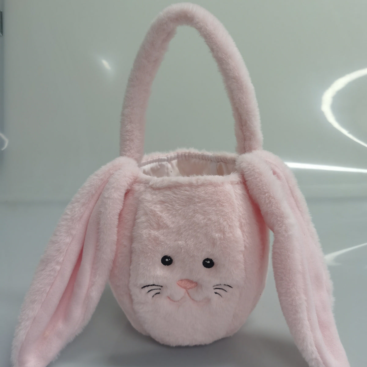 Easter Hunting Bunny Basket for Kids – Feather-Free, Electric-Free Fun Easter Decoration and Treat Holder for Kids’ Springtime Celebrations and Playtime
