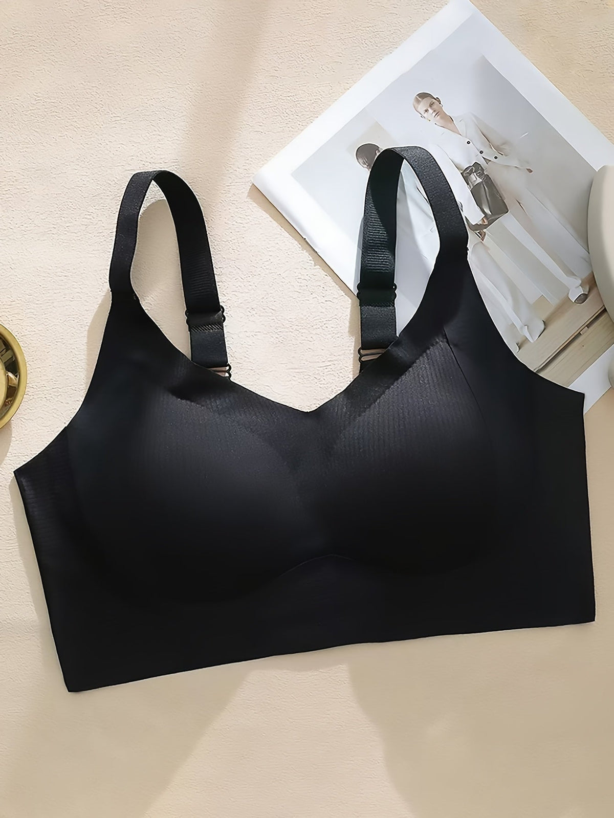 Seamless Full Coverage Bra – Beige Ribbed Comfort Fit, No Underwire, Anti-Sag Design with Removable Pads