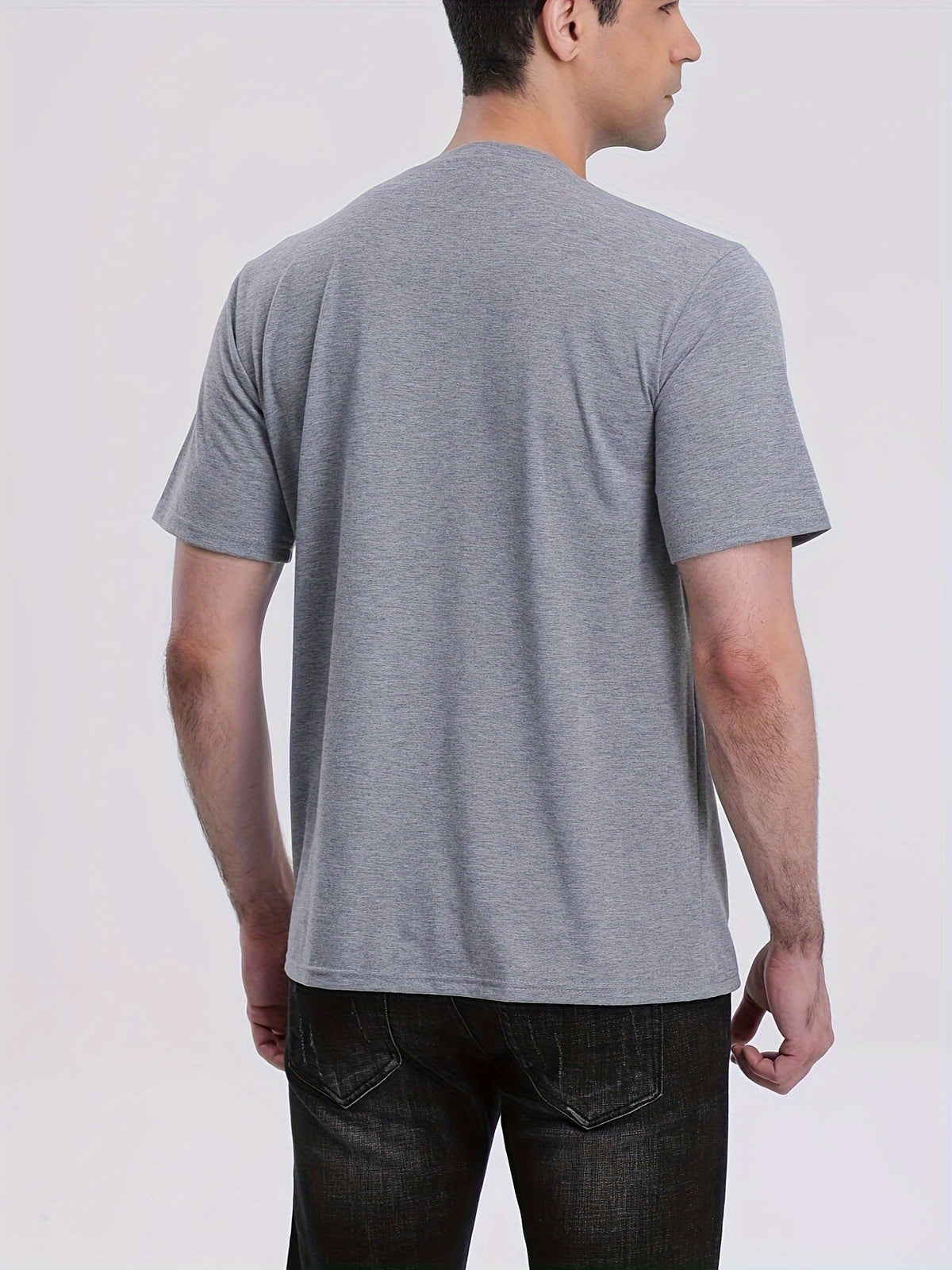Men’s V-Neck Short Sleeve T-Shirt with Stylish Kangaroo Pocket – Breathable Polyester Blend Ideal for Everyday Casual Streetwear
