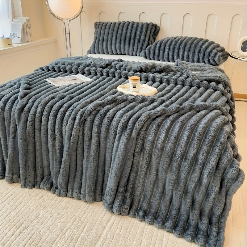 Ultra-Soft Faux Rabbit Fur Sherpa Throw Blanket – Double-Sided Weighted Microfiber Fleece Blanket for Bedroom and Living Room