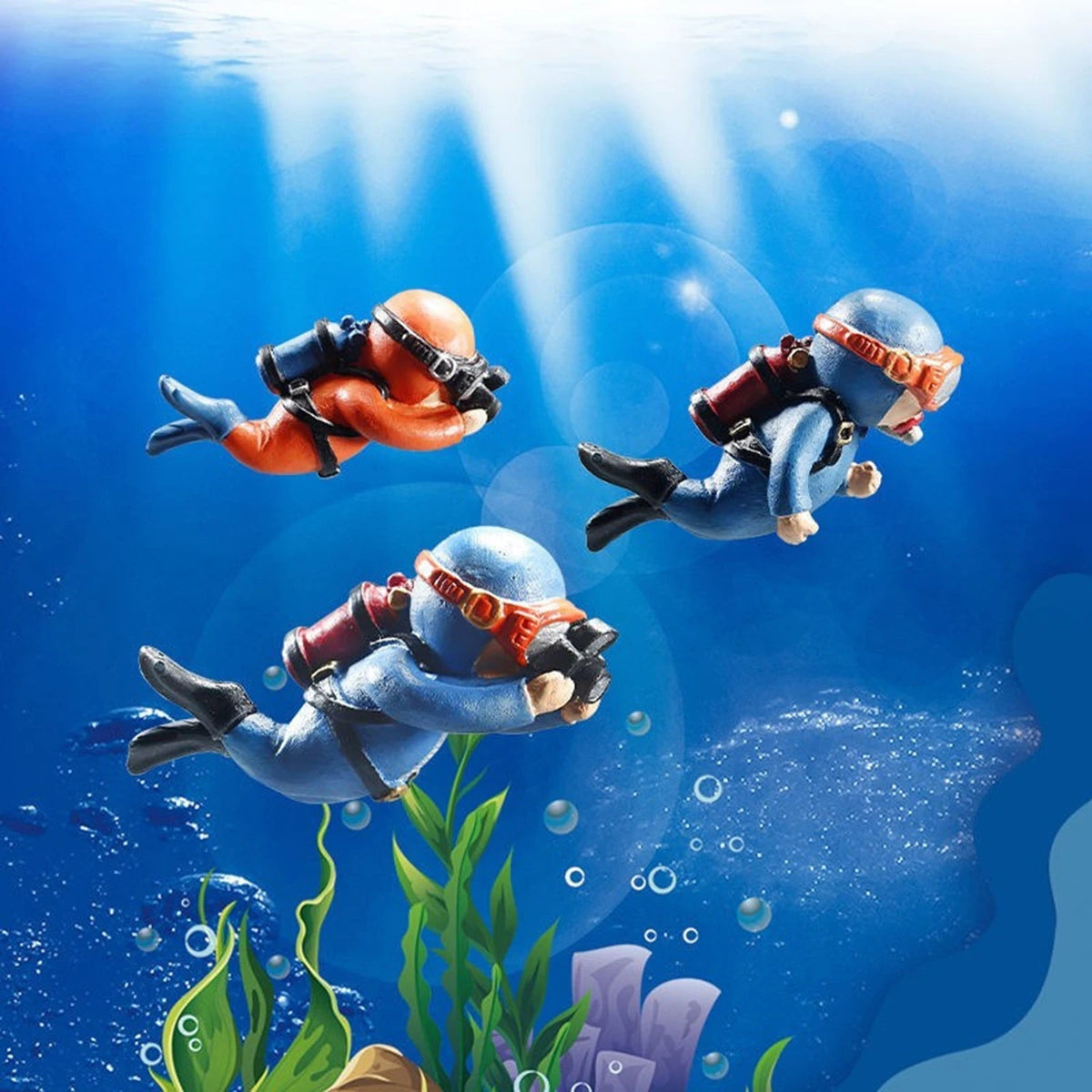 Blue Diver Aquarium Decoration – Floating PVC Ornament with Camera, Adorable Cartoon Character for a Whimsical Fish Tank Touch