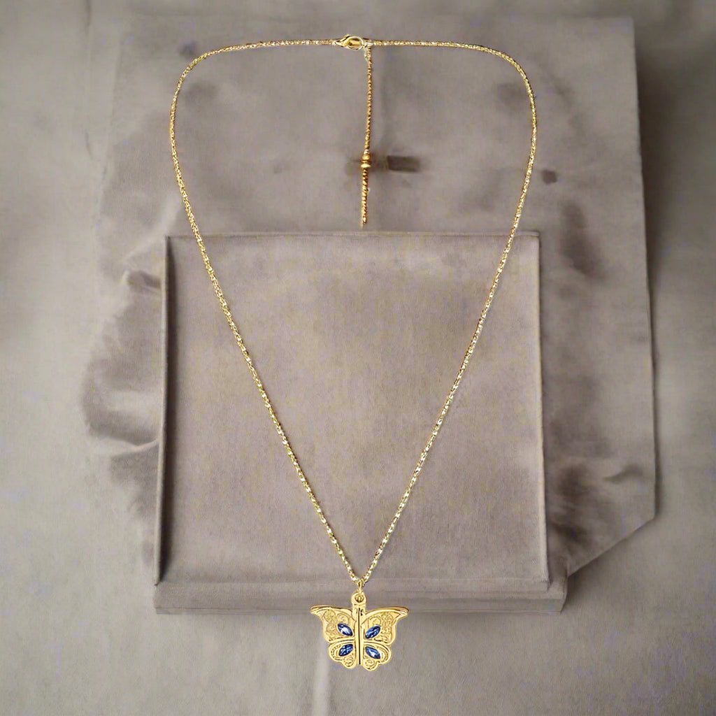 Butterfly Pendant Necklace – 'I Love You' Hidden Message, Stylish Women's Jewelry for a Touch of Charm