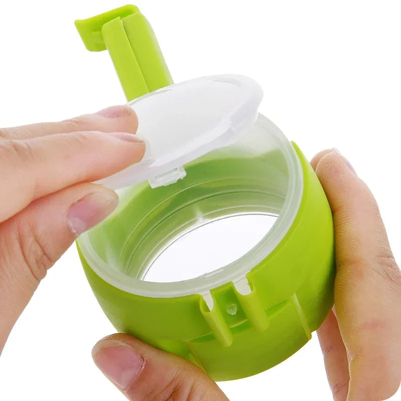 Kitchen Food Storage Bag Sealing Clips – Plastic Cap Clamps with Pour Spout for Freshness