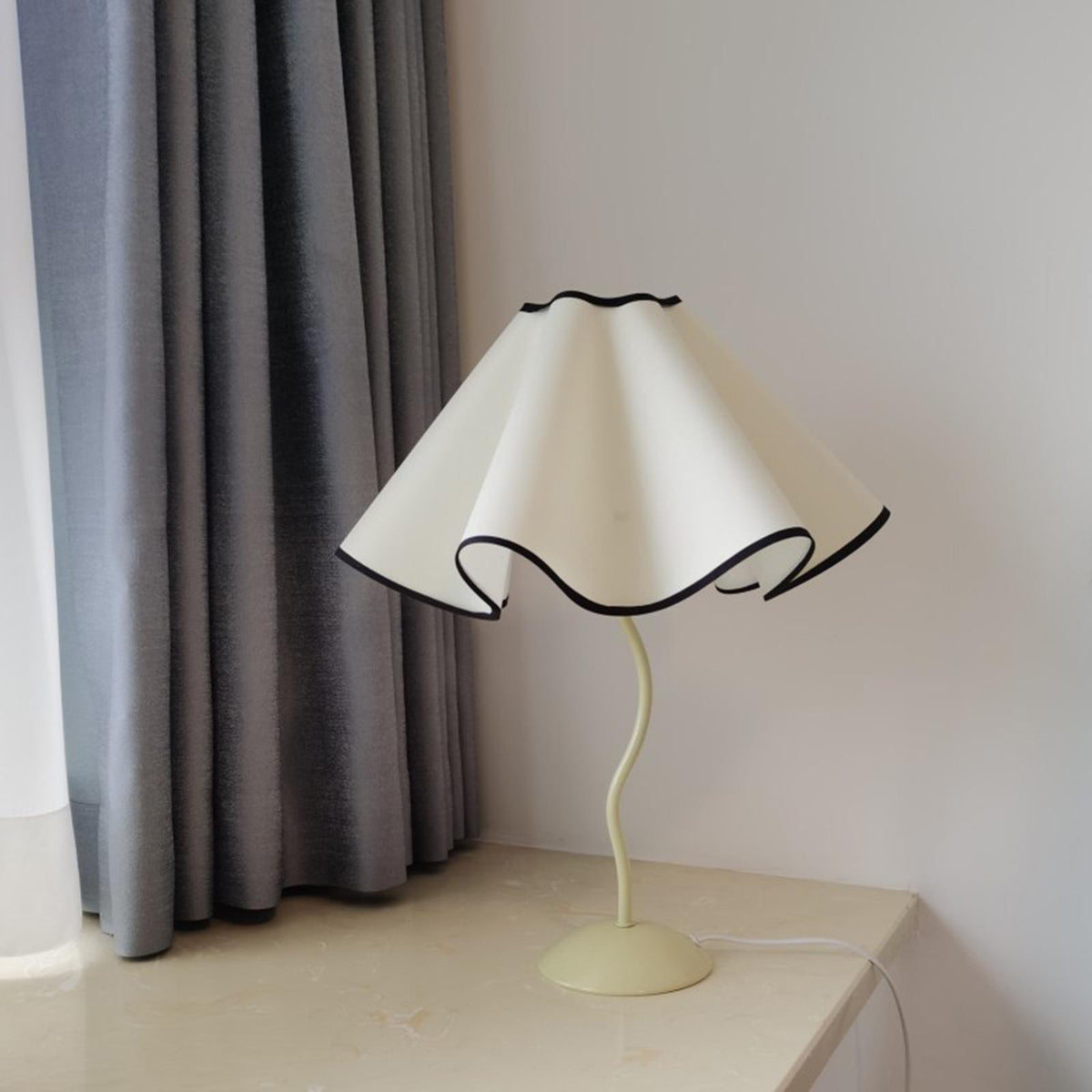 Petal Lampshade Table Light Cover – Elegant Bedside Lamp Shade for Cafe, Dorm, or Apartment Decor, 14.96-Inch Durable Fabric Design