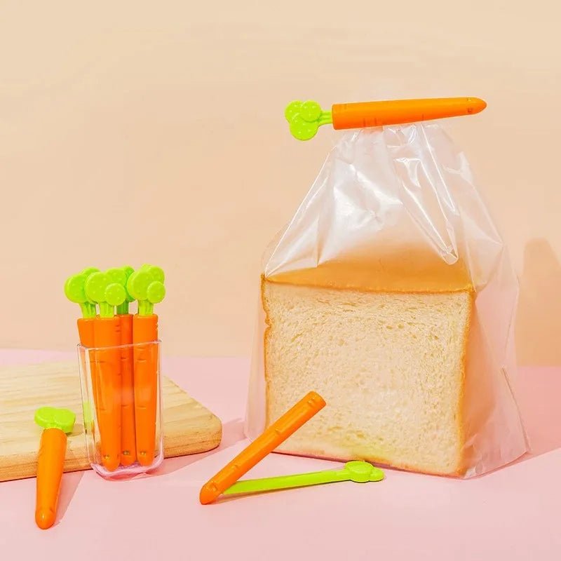 Carrot-Shaped Food Bag Sealing Clips – Set of 5 Clips to Keep Your Snacks Fresh with Portable, Stylish Clamps