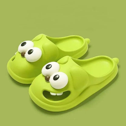 Cartoon Closed-Toe Slippers with Hole – Non-Slip Summer Slippers for Women, Perfect for Indoor Comfort and Outdoor Style