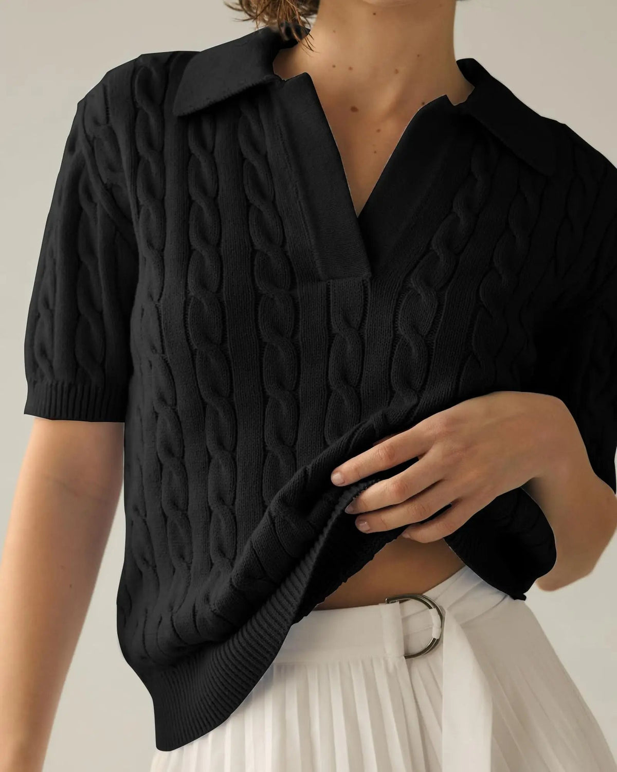 Casual Cable Knit V-Neck Short Sleeve Sweater – Soft Short Sleeve Pullover for Spring/Summer