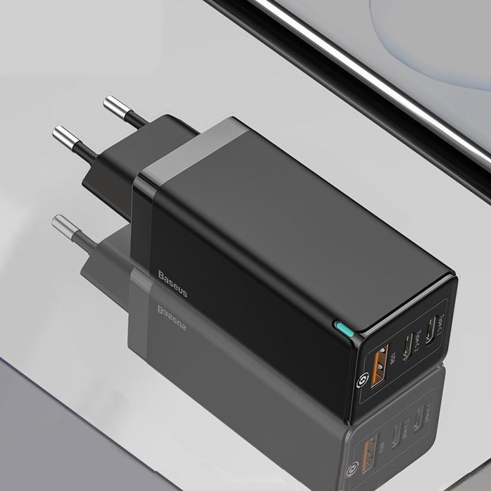 Fast Charging Port - 3-in-1  Port for USB with QC 4.0 3.0