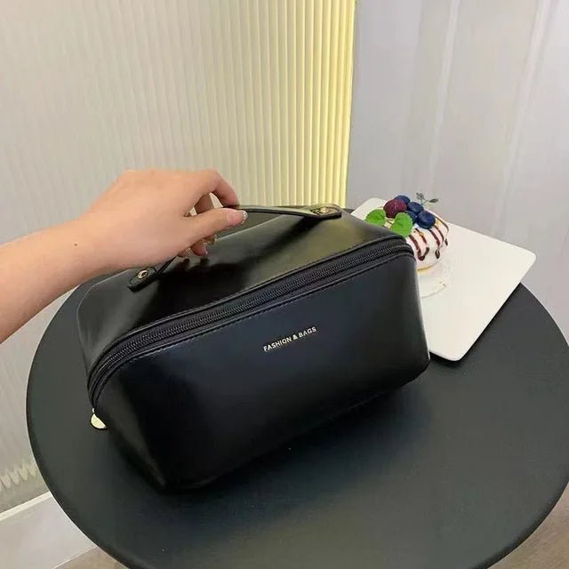 Cosmetics Organizer – Women's Vanity Makeup Bag & Travel Toiletry Case, Perfect for Beauty Essentials Storage