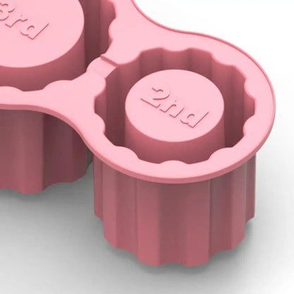 Easy-Release Three-Compartment Ice Tray - Efficient and Stylish