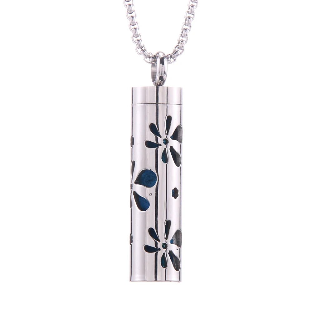 Essential Oil Diffuser Necklace – Stylish Aromatherapy Pendant with Stainless Steel Open Locket for Long-Lasting Scent