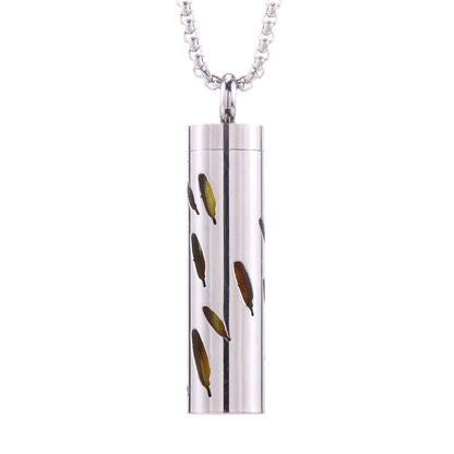 Essential Oil Diffuser Necklace – Stylish Aromatherapy Pendant with Stainless Steel Open Locket for Long-Lasting Scent