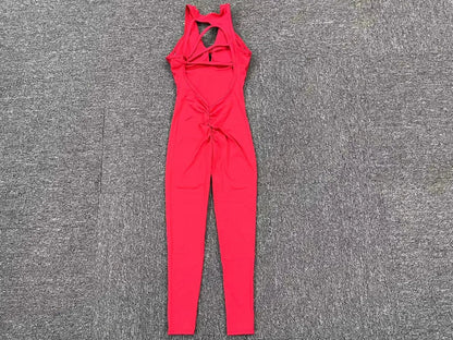 Sporty Sleeveless Women’s Fitness Jumpsuit – V-Shaped Back Design Jumpsuit, Gym-Ready Overalls Set for Yoga, Running & Workout in Bold Colors