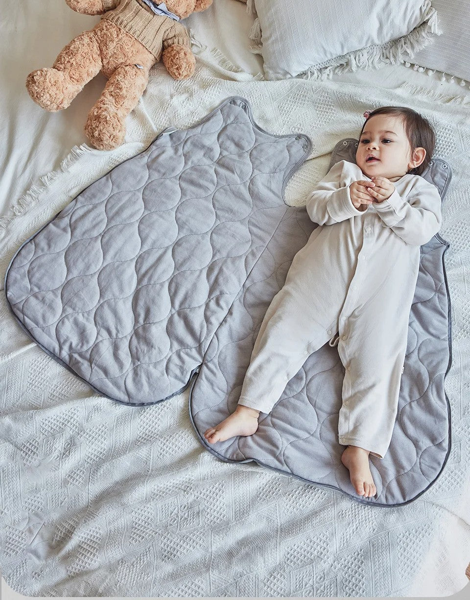 Cozy Baby Sleeping Bag – Anti-Kick Blanket for Infants 0-24 Months with Starry Print