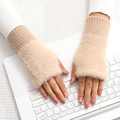 Half Finger Plush Gloves – Stylish Winter Warmth for Men & Women with Fingerless Flexibility