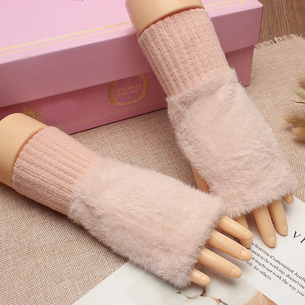 Half Finger Plush Gloves – Stylish Winter Warmth for Men & Women with Fingerless Flexibility