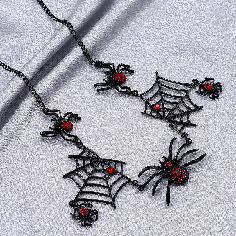 Halloween Creative Spider Necklace with Spider Pendant – Gothic Short Neck Chain Costume Jewelry for Women