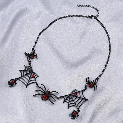 Halloween Creative Spider Necklace with Spider Pendant – Gothic Short Neck Chain Costume Jewelry for Women
