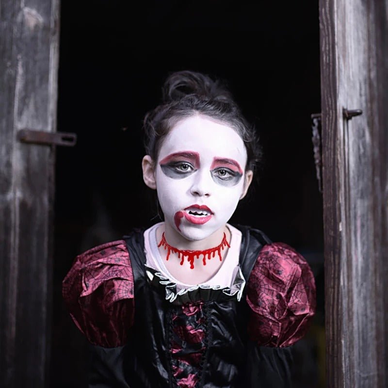 Halloween Decoration Horror Blood Drip Necklace – Fake Vampire Blood Drip Choker for Costumes & Cosplay