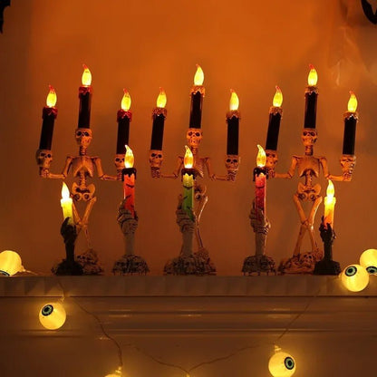Halloween Skeleton Candlestick – Three-Head Skull Candelabra LED Lights Resin Gothic Halloween Prop Simulated Human Skull Candle Holder.