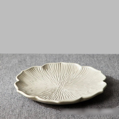 Handmade Japanese-Inspired Flower Ceramic Plate Sets – 2 Sizes & 4 Colors for Stylish Dining & Serving