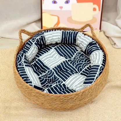 Handwoven Rattan Cat Bed – Cozy Scratch-Resistant Nest with Detachable, Washable Warmth Pad for Winter Comfort