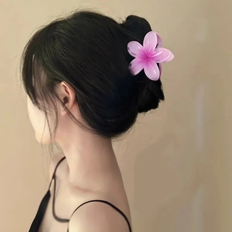 Hawaiian Flower Hair Clips for Women – Giant Floral Shark Clip in Vibrant Yellow, Perfect for Parties & Korean-Inspired Style