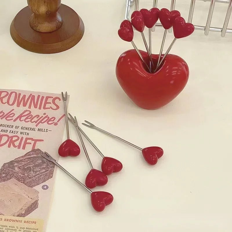Heart Shaped Stainless Steel Forks Set – Charming, Versatile Picks for Kids & Treats Perfect for Valentine's Day