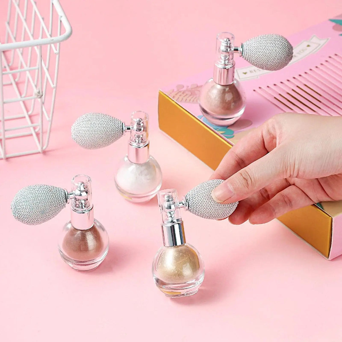 Highlighter Powder Spray – Glittering Shimmer Powder for a Sparkling Glow, Perfect for Makeup Accents and Rhinestone Decorations
