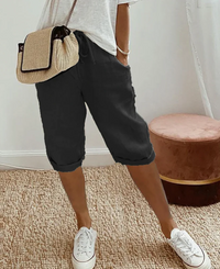 Trendy fashionable linen-look knee breeches for women