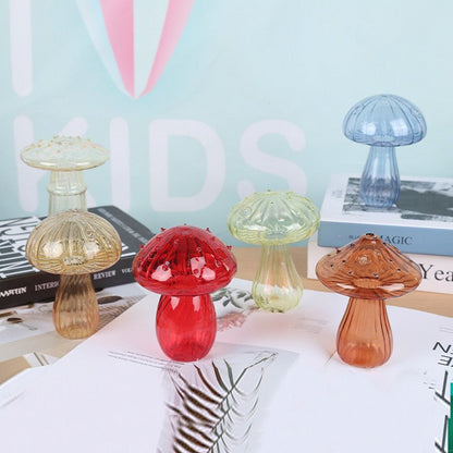 Jelly Mushroom Glass Vase – Nordic-Style Hydroponic Aromatherapy Bottle for Flowers & Plants, Perfect Tabletop Accent for Elegant Home Décor