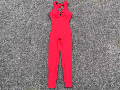 Sporty Sleeveless Women’s Fitness Jumpsuit – V-Shaped Back Design Jumpsuit, Gym-Ready Overalls Set for Yoga, Running & Workout in Bold Colors