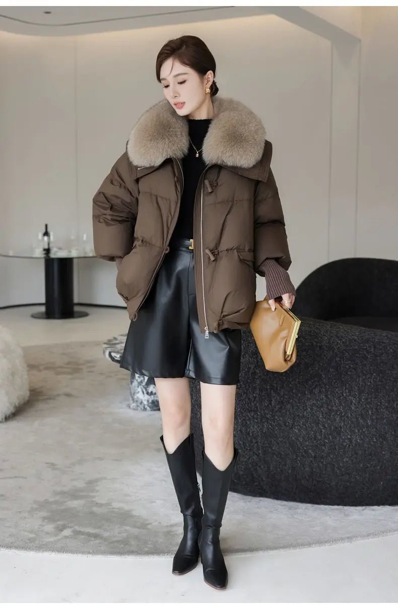Ladies Cropped Fur Collar Puffer Winter Coat – Chic Hooded Winter Jacket for Women’s Cozy & Stylish Look