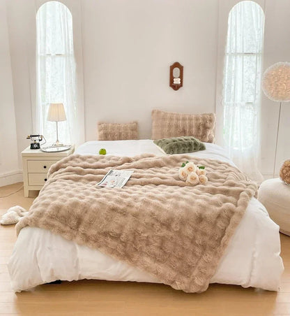 Faux Fur Plush Rabbit Blanket – Double-Layered Cozy Bedspread for Sofa & Bedroom