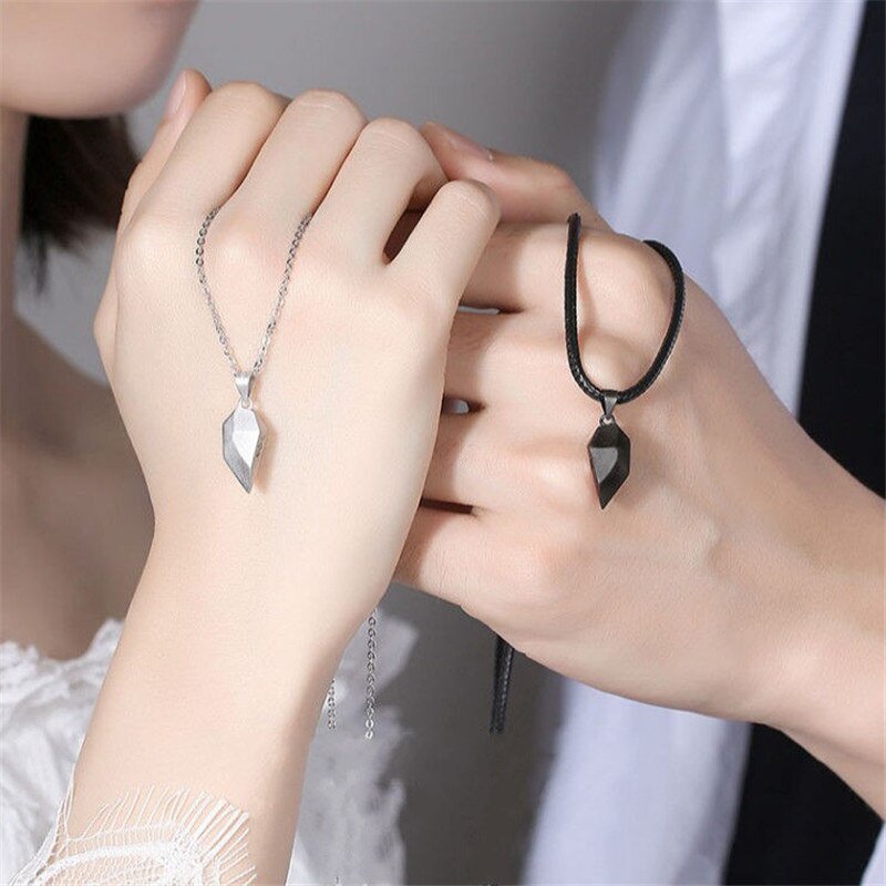 Magnetic Couple Necklace -  Two Souls One Heart Pendant Necklaces for Couple Perfect for Valentine's Day